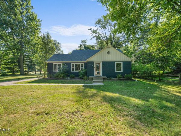 4725 Vineyard Road, Toledo, OH 43623