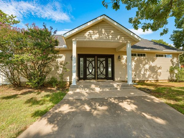 32 Jamestown Circle , McAlester, OK 74501