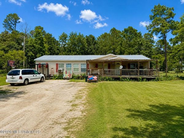18206 Robinson Road, Gulfport, MS 39503