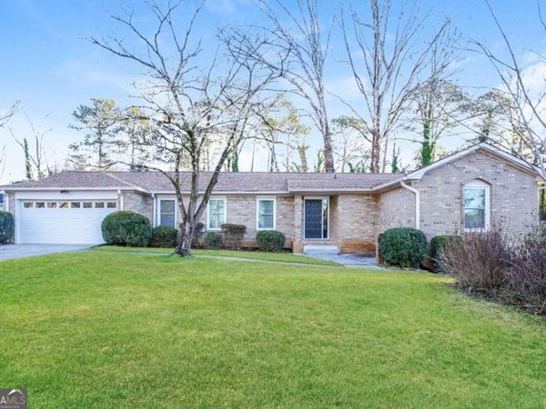 282 Somerset Court, Lawrenceville, GA 30044