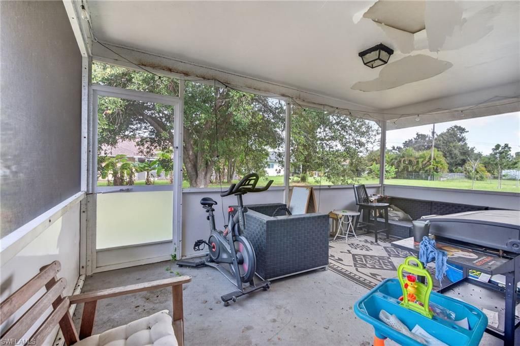 330 NE 24th Ave, Cape Coral, FL 33909 Photo