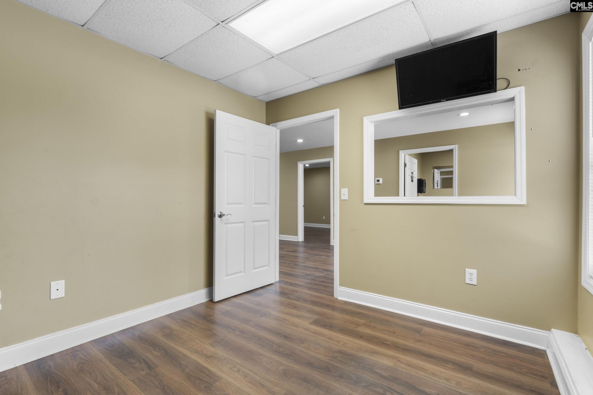 1206 Chestnut Ferry Road  Photo 11