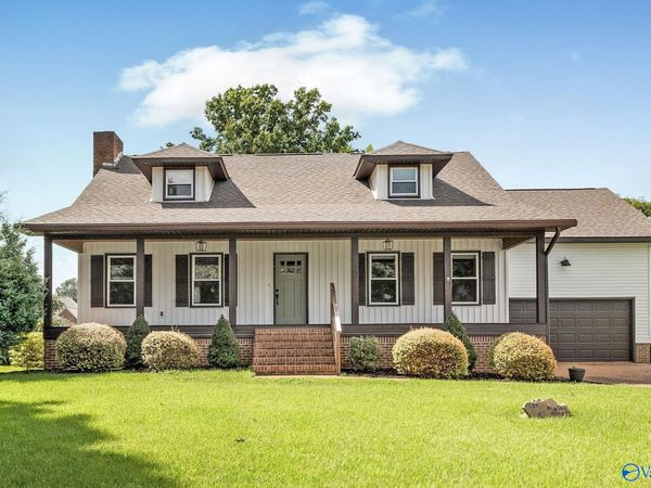 127 Willow Cove Drive, Scottsboro, AL 35769