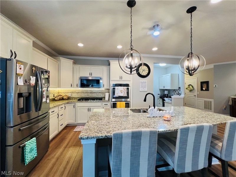 7924 Heatherglen Drive, Mentor, OH 44060 Photo 14