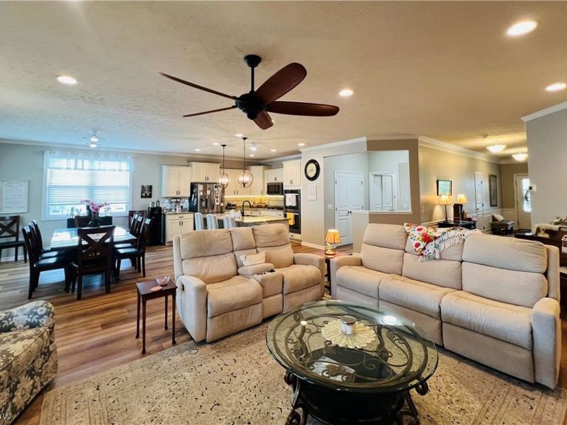 7924 Heatherglen Drive, Mentor, OH 44060 Photo 25