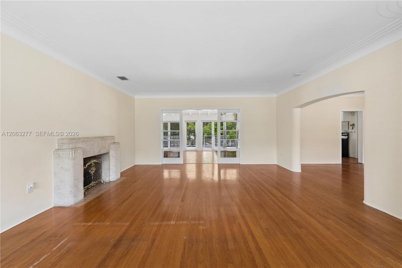 2514 E Granada Blvd, Unit n/a, Coral Gables, FL 33134 Photo