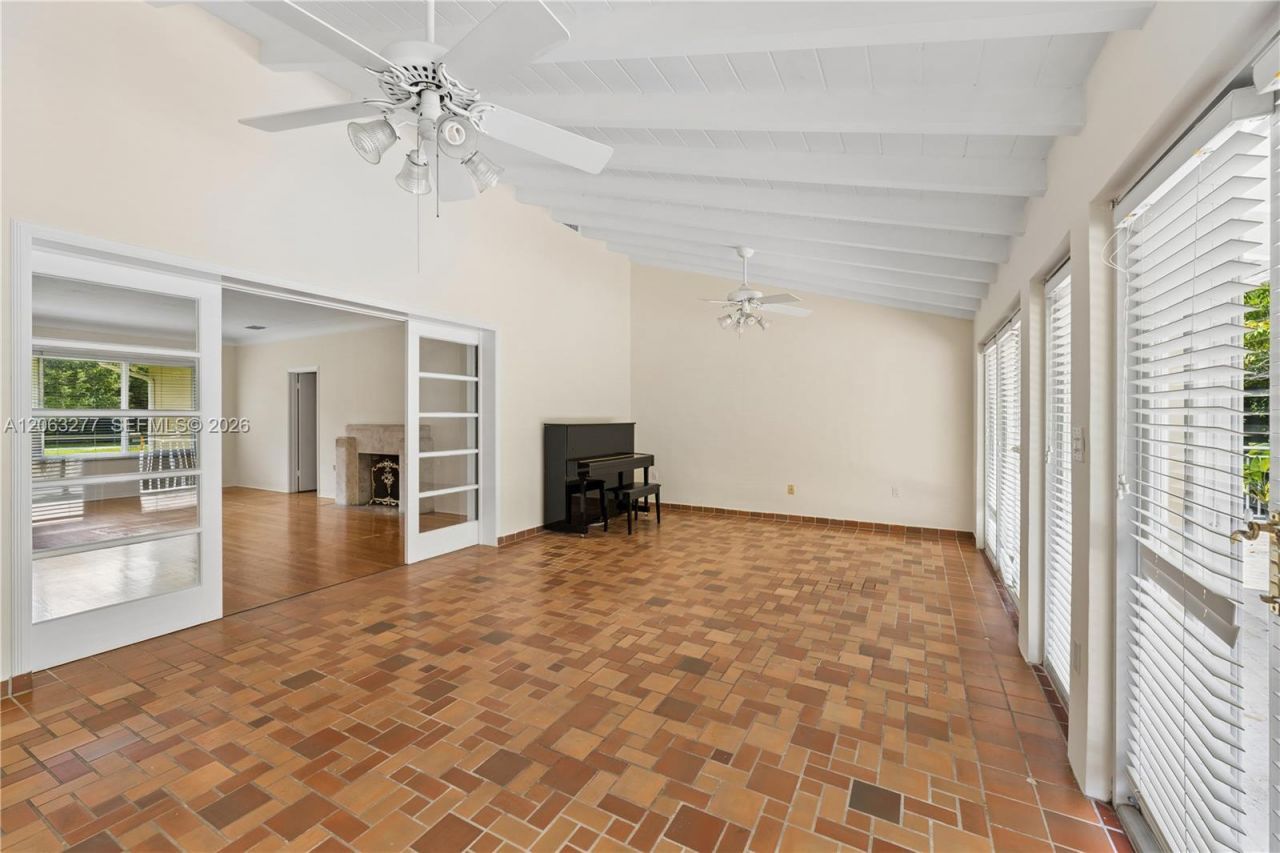 2514 E Granada Blvd, Unit n/a, Coral Gables, FL 33134 Photo