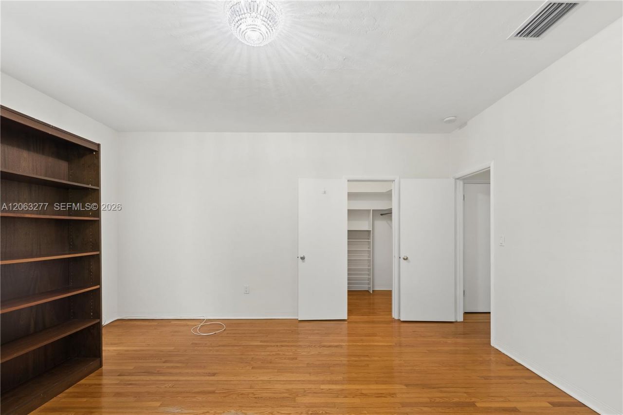 2514 E Granada Blvd, Unit n/a, Coral Gables, FL 33134 Photo