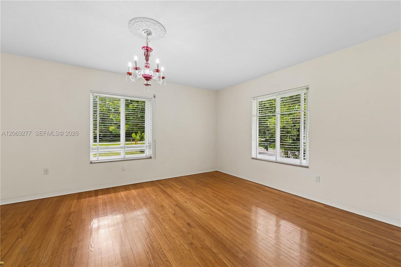 2514 E Granada Blvd, Unit n/a, Coral Gables, FL 33134 Photo