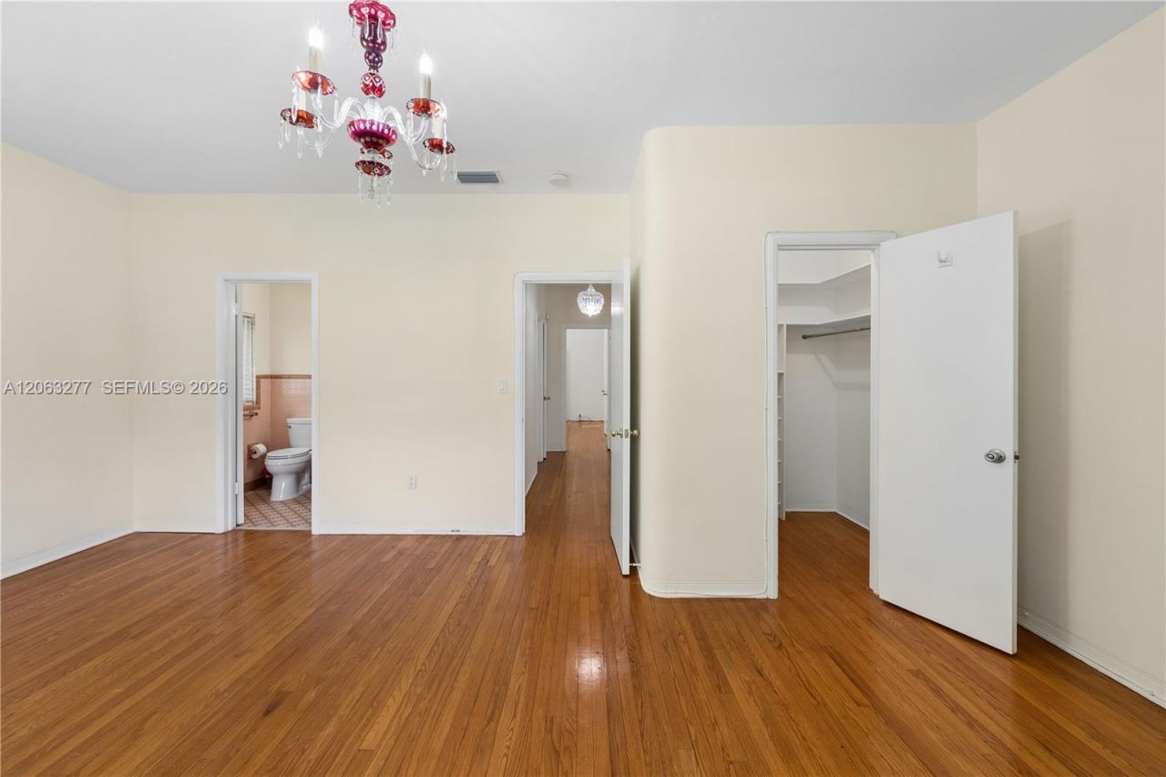2514 E Granada Blvd, Unit n/a, Coral Gables, FL 33134 Photo