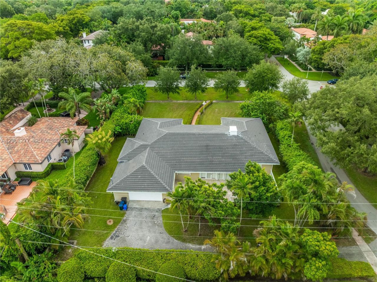 2514 E Granada Blvd, Unit n/a, Coral Gables, FL 33134 Photo
