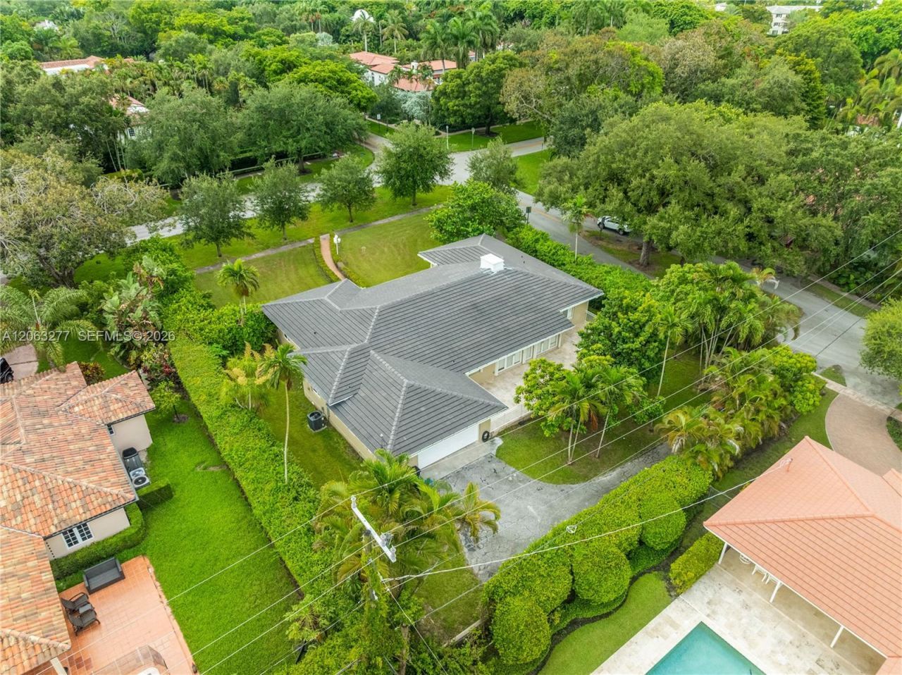 2514 E Granada Blvd, Unit n/a, Coral Gables, FL 33134 Photo