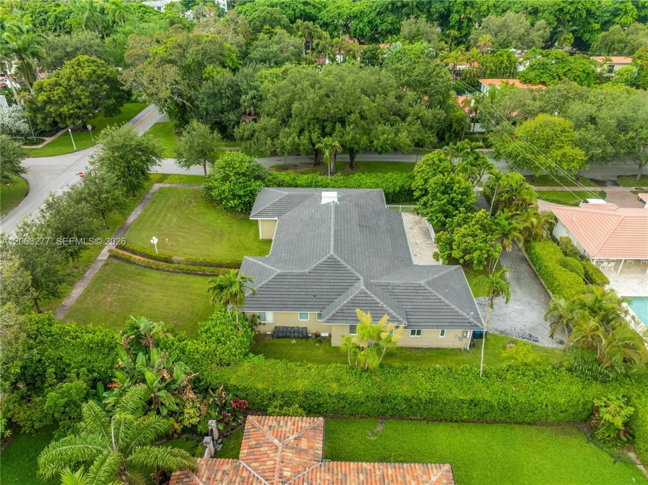 2514 E Granada Blvd, Unit n/a, Coral Gables, FL 33134 Photo