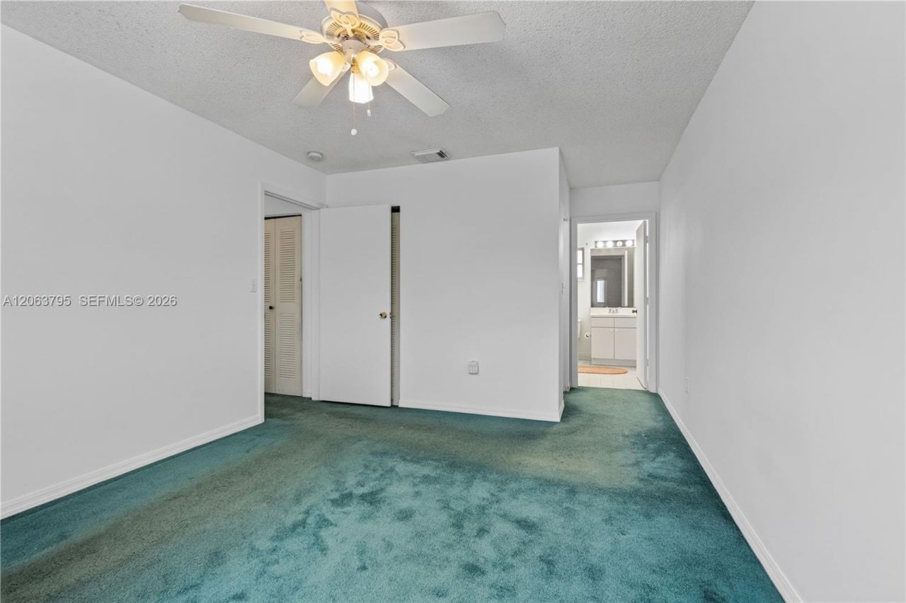 14156 SW 163rd Ter, Miami, FL 33177 Photo