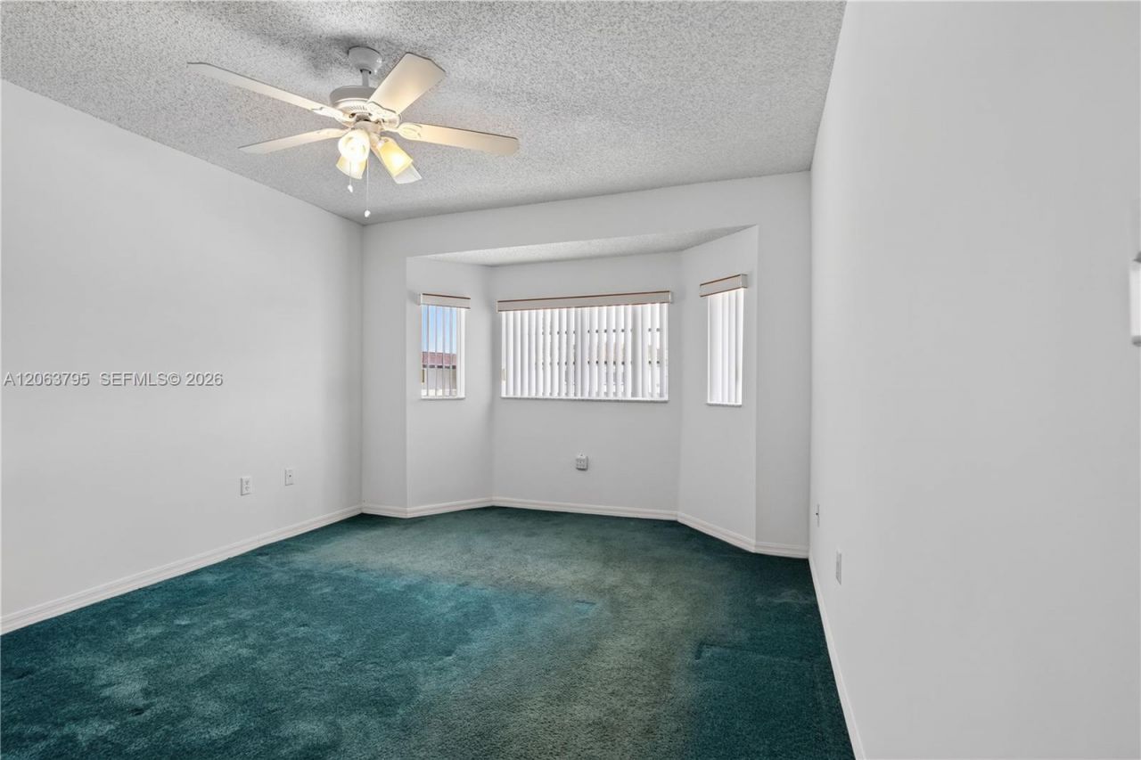 14156 SW 163rd Ter, Miami, FL 33177 Photo
