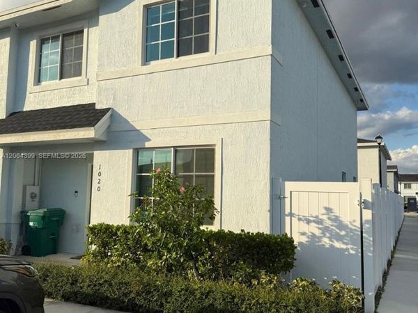 1020 NW 5th Ter, Florida City, FL 33034