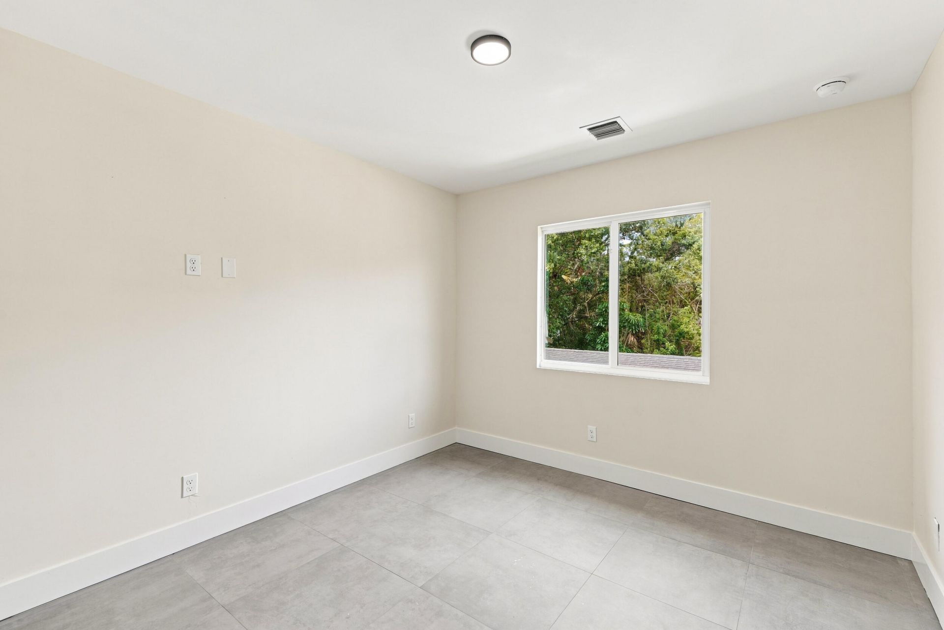 4701 Evergreen Avenue, Fort Pierce, FL 34945 Photo