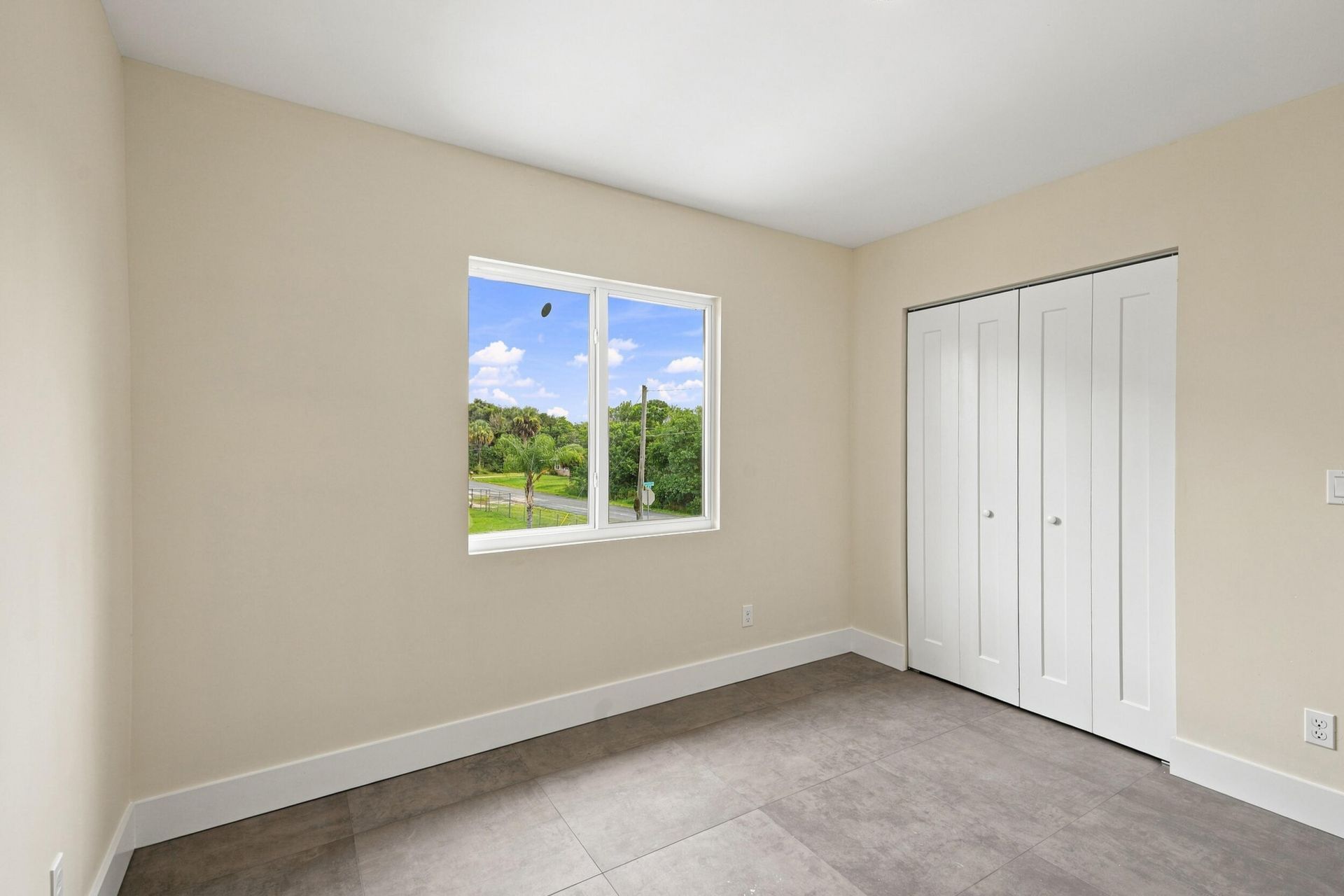 4701 Evergreen Avenue, Fort Pierce, FL 34945 Photo
