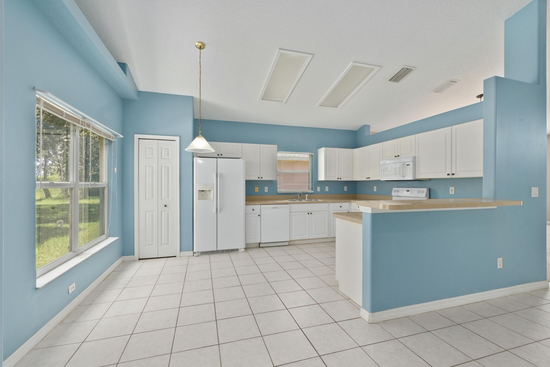 408 SW Sundance Trail, Port Saint Lucie, FL 34953 Photo