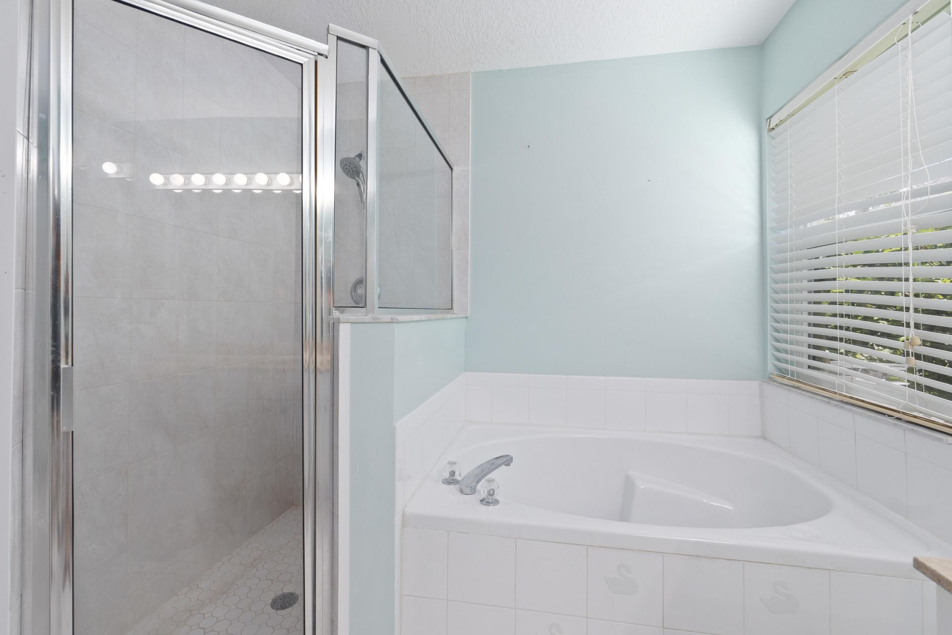 408 SW Sundance Trail, Port Saint Lucie, FL 34953 Photo