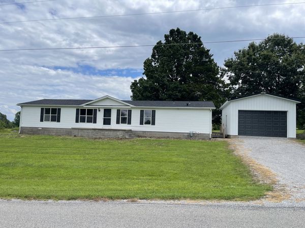 290 Friendship Loop , Goreville, IL 62939