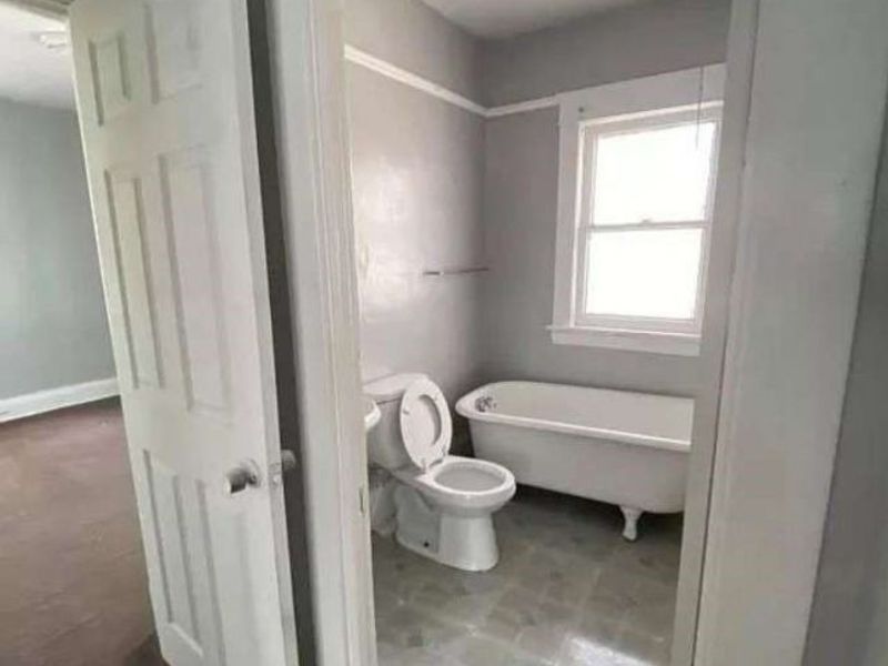 474 E 128th Street , Cleveland, OH 44108 Photo 6