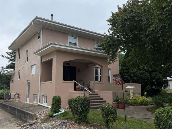 1015 Washington Avenue, Sheldon, IA 51201