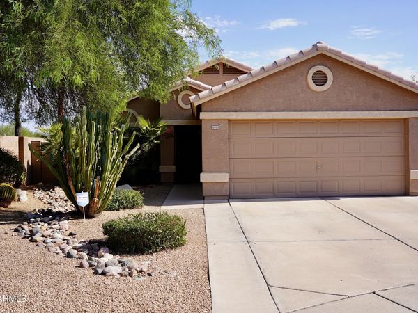 10705 W MONTECITO Avenue, Phoenix, AZ 85037