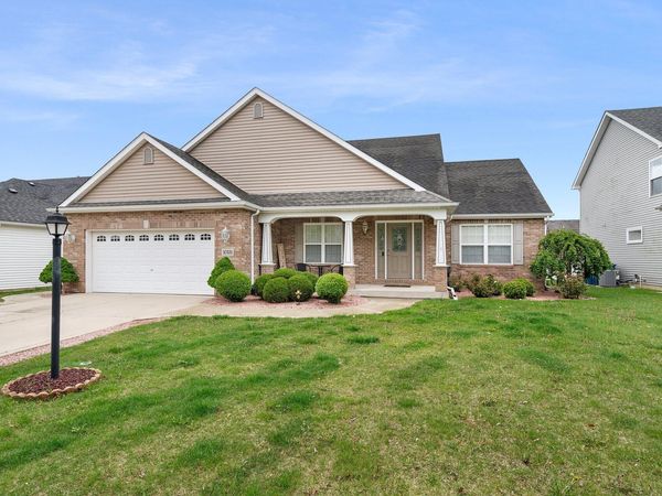 10331 Nelson Street , Crown Point, IN 46307