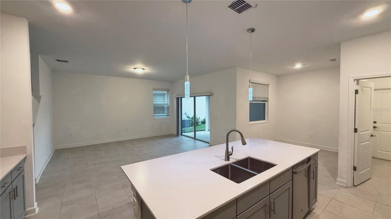 11830 Language Way, Orlando, FL 32832 Photo