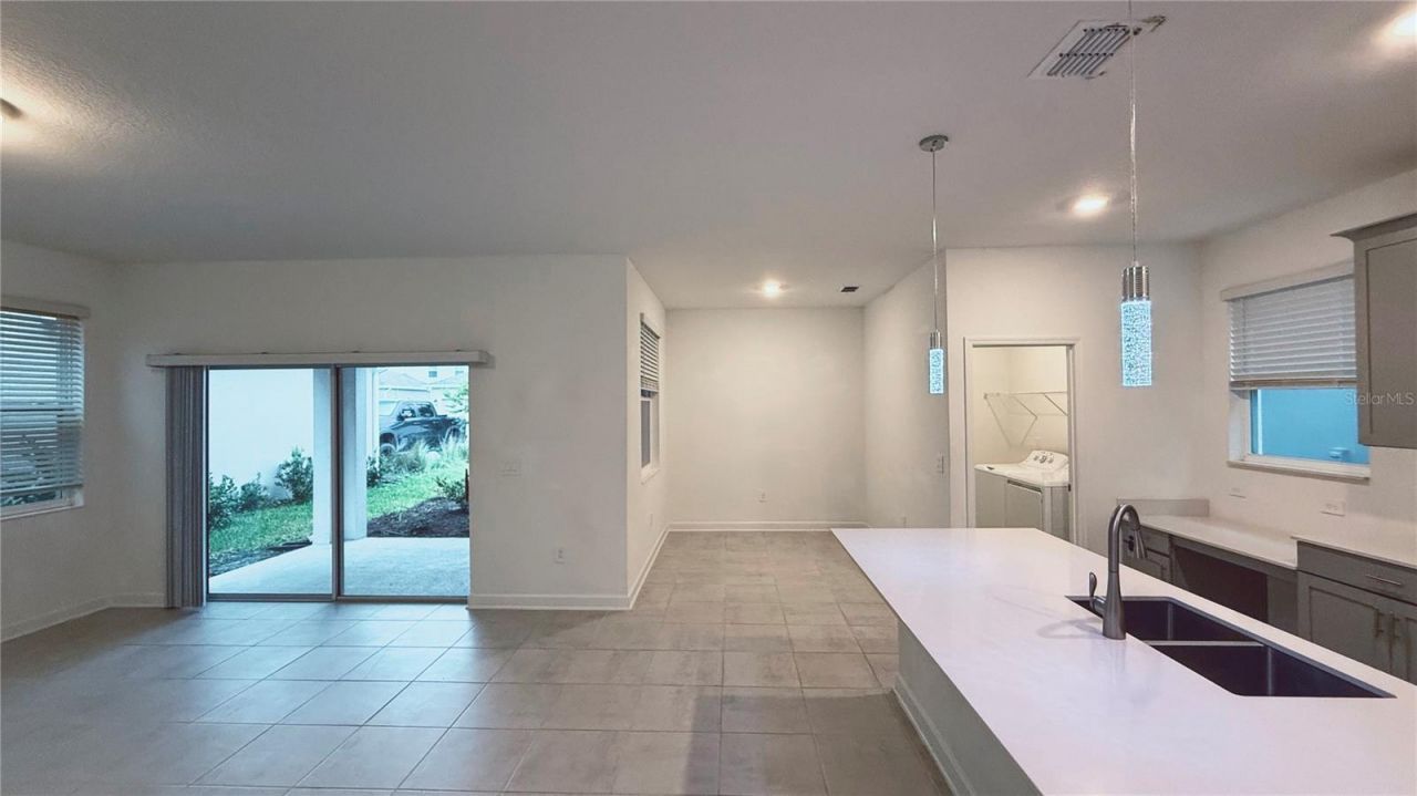 11830 Language Way, Orlando, FL 32832 Photo