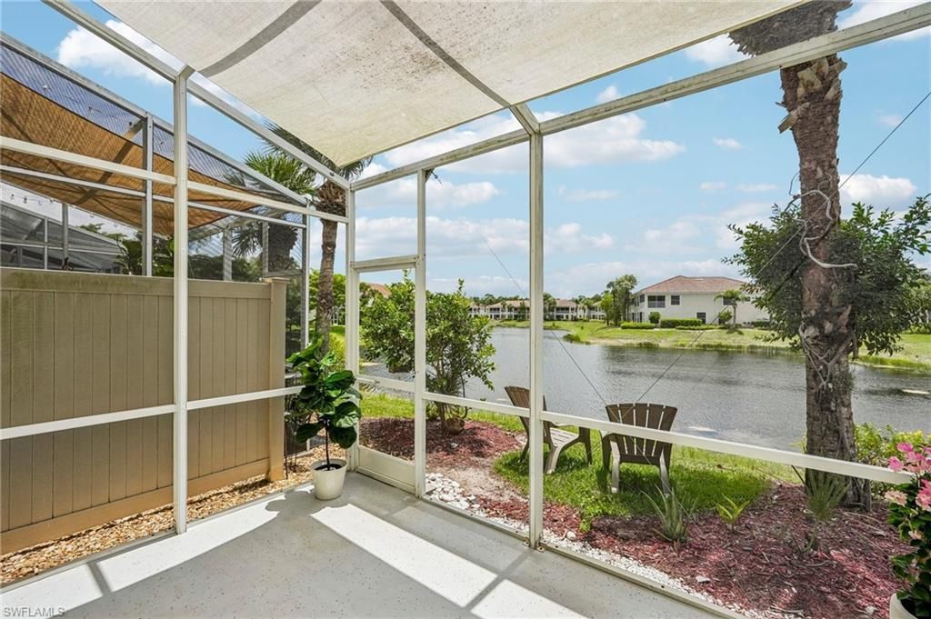 1104 Oxford Ln, Unit 44, Naples, FL 34105 Photo