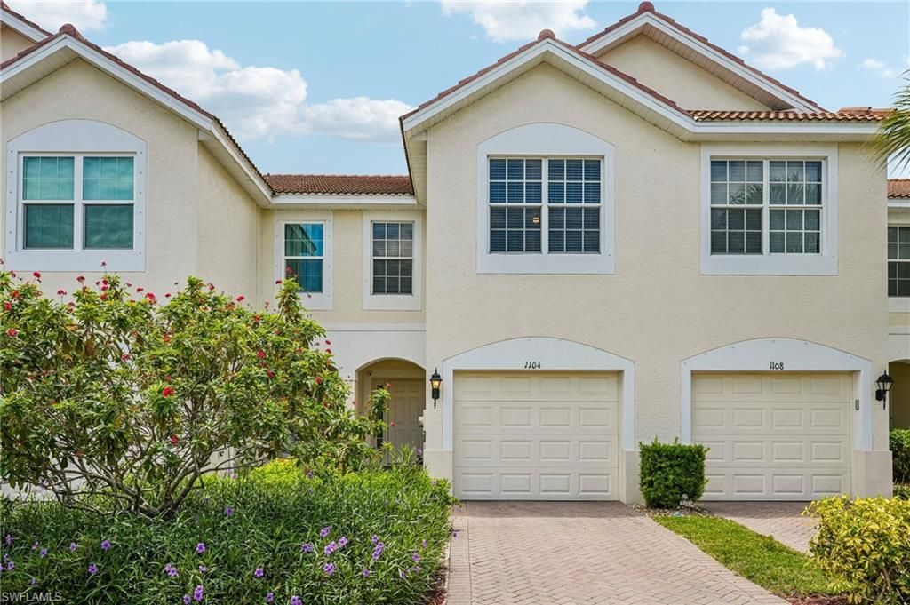 1104 Oxford Ln, Unit 44, Naples, FL 34105 Photo