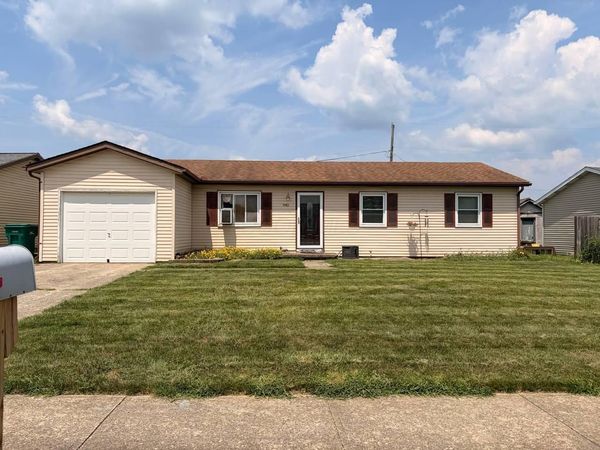 940 Kirkwood Drive , West Jefferson, OH 43162