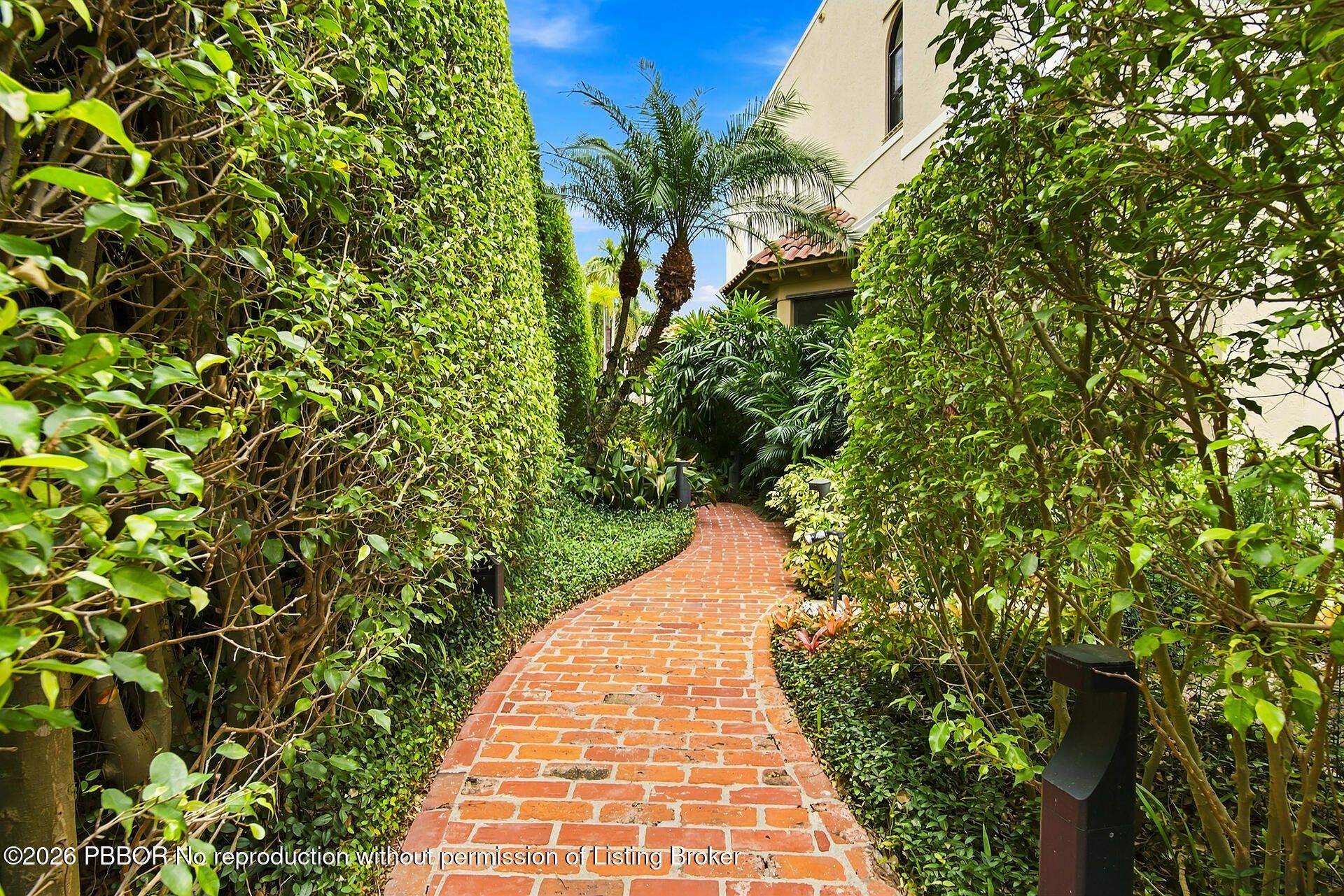 245 Brazilian Avenue, Unit ., Palm Beach, FL 33480 Photo