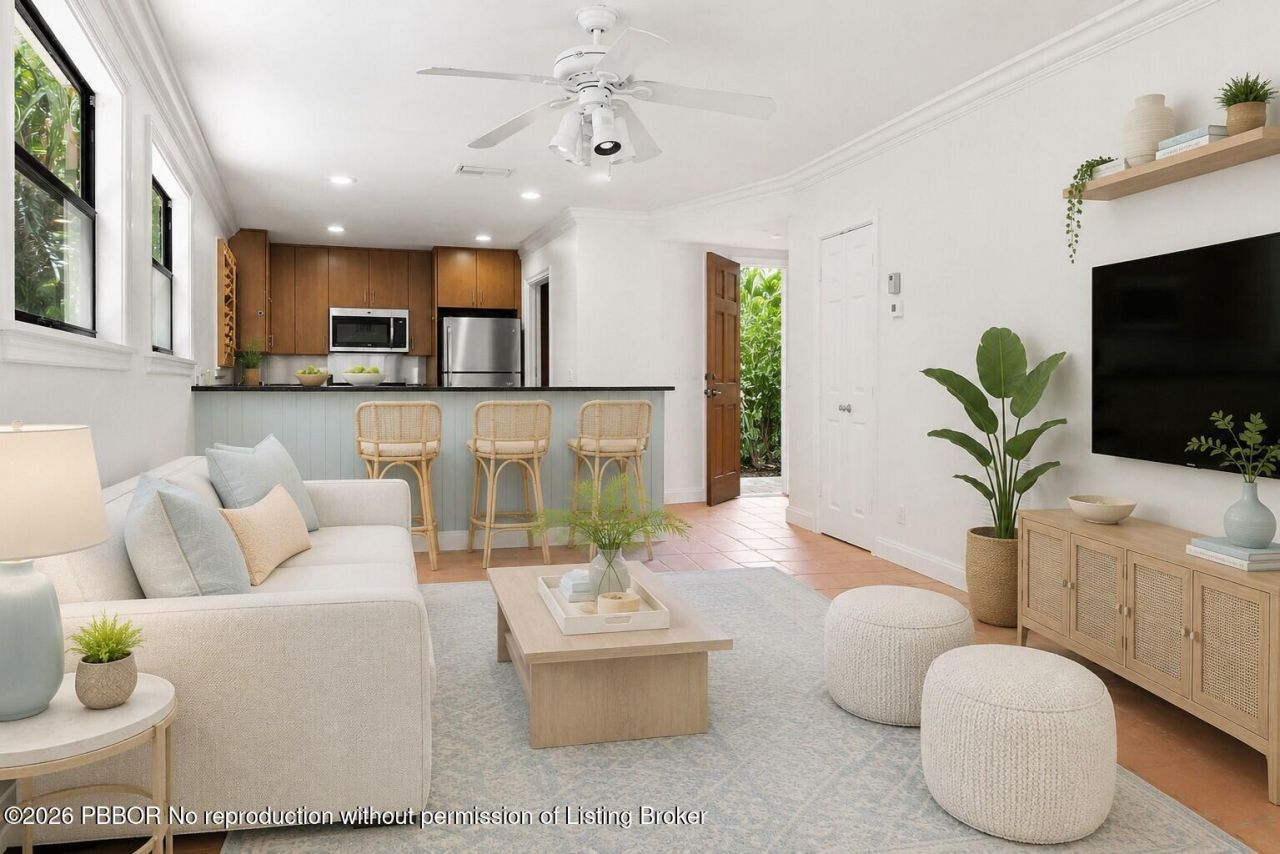 245 Brazilian Avenue, Unit ., Palm Beach, FL 33480 Photo