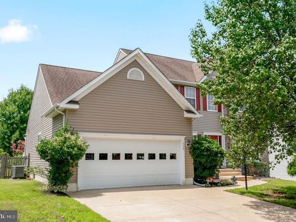 1005 GREAT OAKS LANE, FREDERICKSBURG, VA 22401
