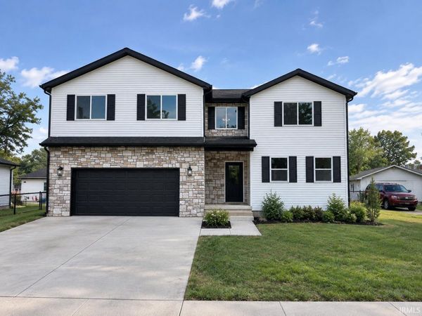 318 W First Street, Mulberry, IN 46058
