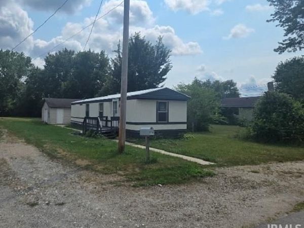 612 E 4th Street, Hartford City, IN 47348