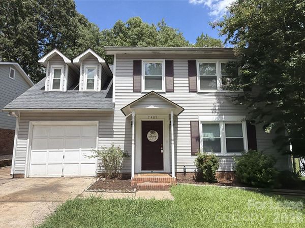 7409 Lockmont Drive, Charlotte, NC 28212