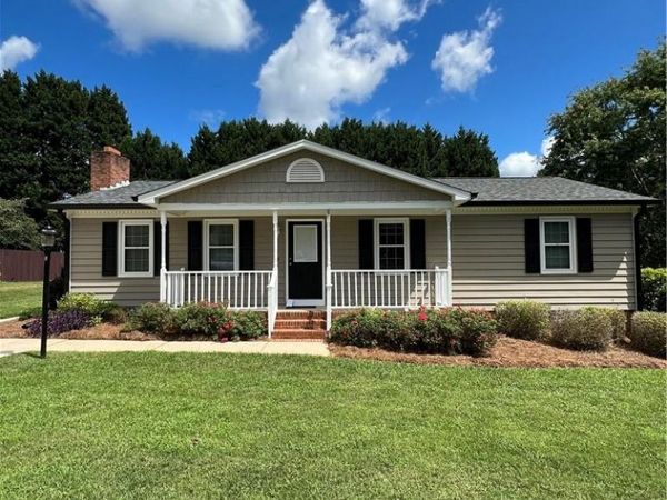 150 Creek Haven Drive , Gastonia, NC 28056