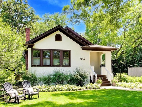 642 Gray Avenue , Highland Park, IL 60035