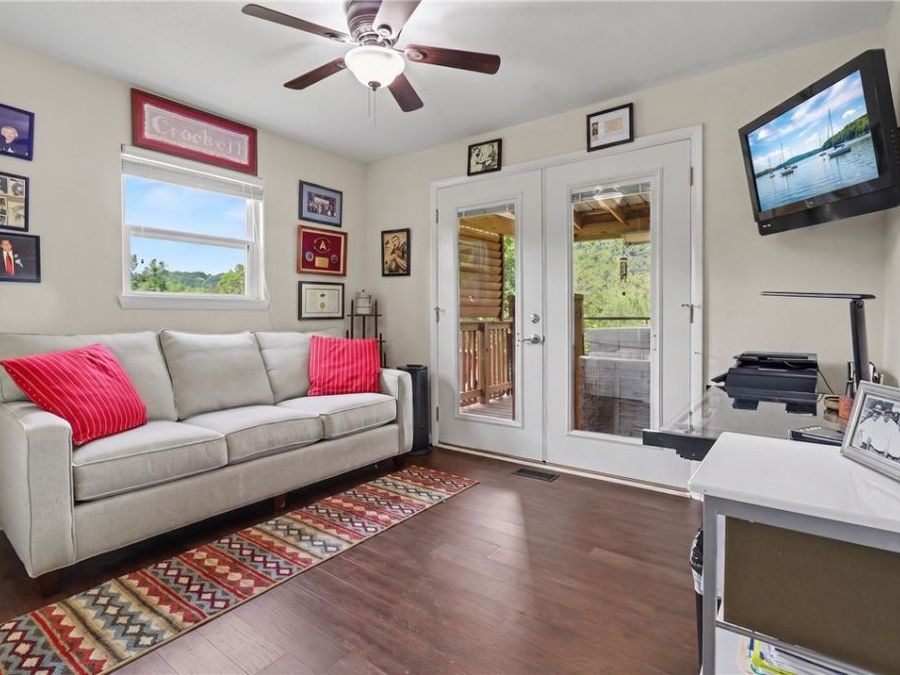Property Image 33