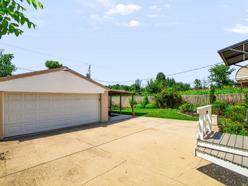 817 Breathitt Avenue, Columbus, OH 43207 Photo 11