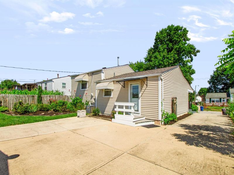 817 Breathitt Avenue, Columbus, OH 43207 Photo 5