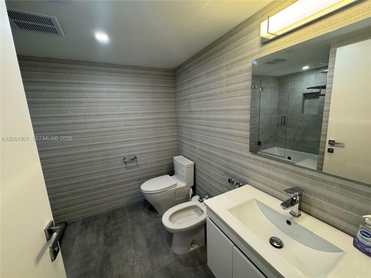 201 Crandon Blvd, Unit 520, Key Biscayne, FL 33149 Photo