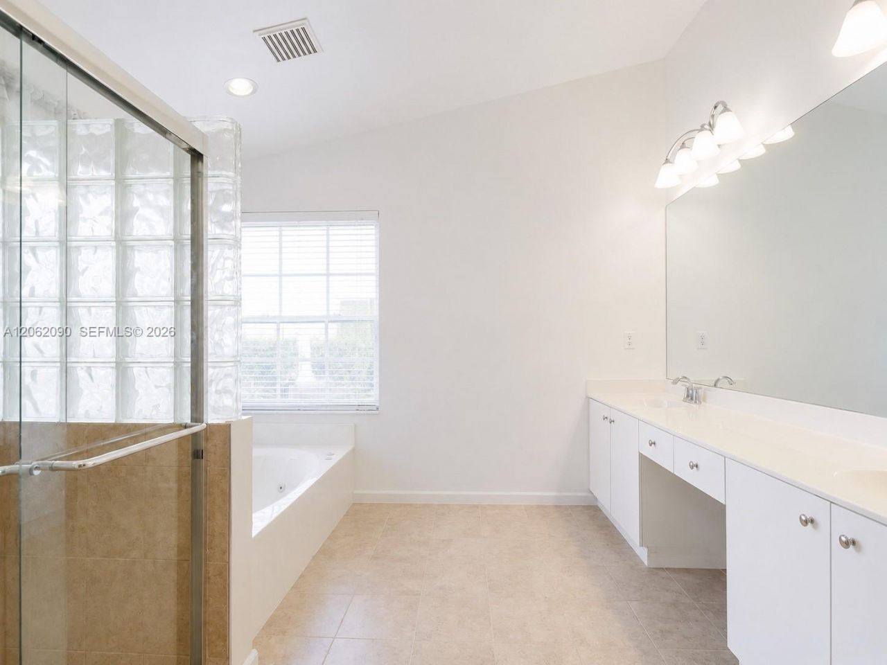 19334 NW 12th St, Pembroke Pines, FL 33029 Photo