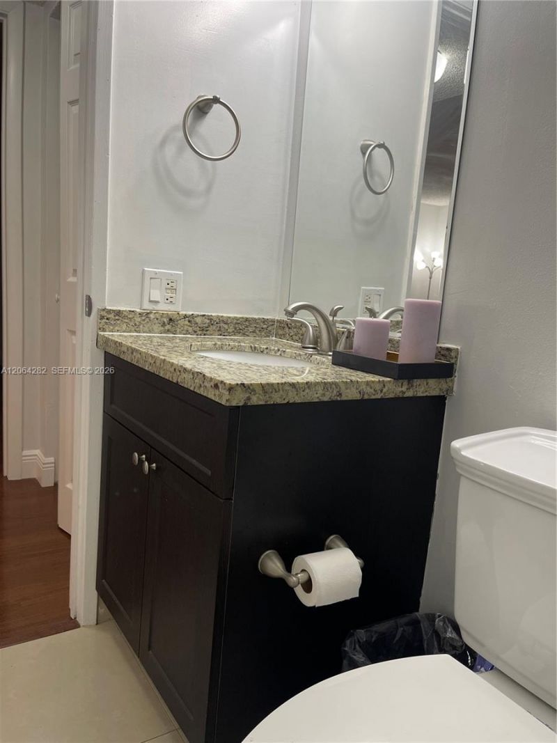 800 N Miami Ave, Unit E-1605, Miami, FL 33136 Photo