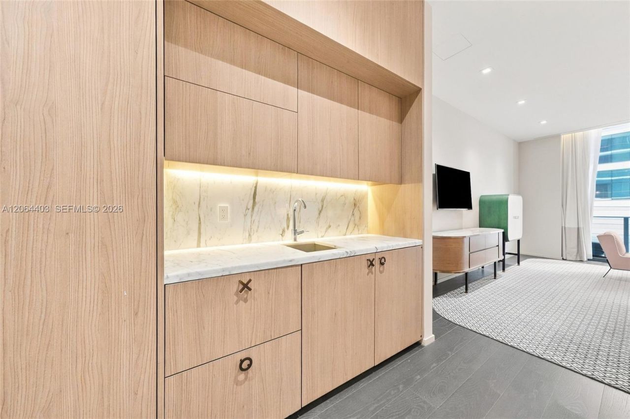801 S Miami Ave, Unit 610, Miami, FL 33130 Photo