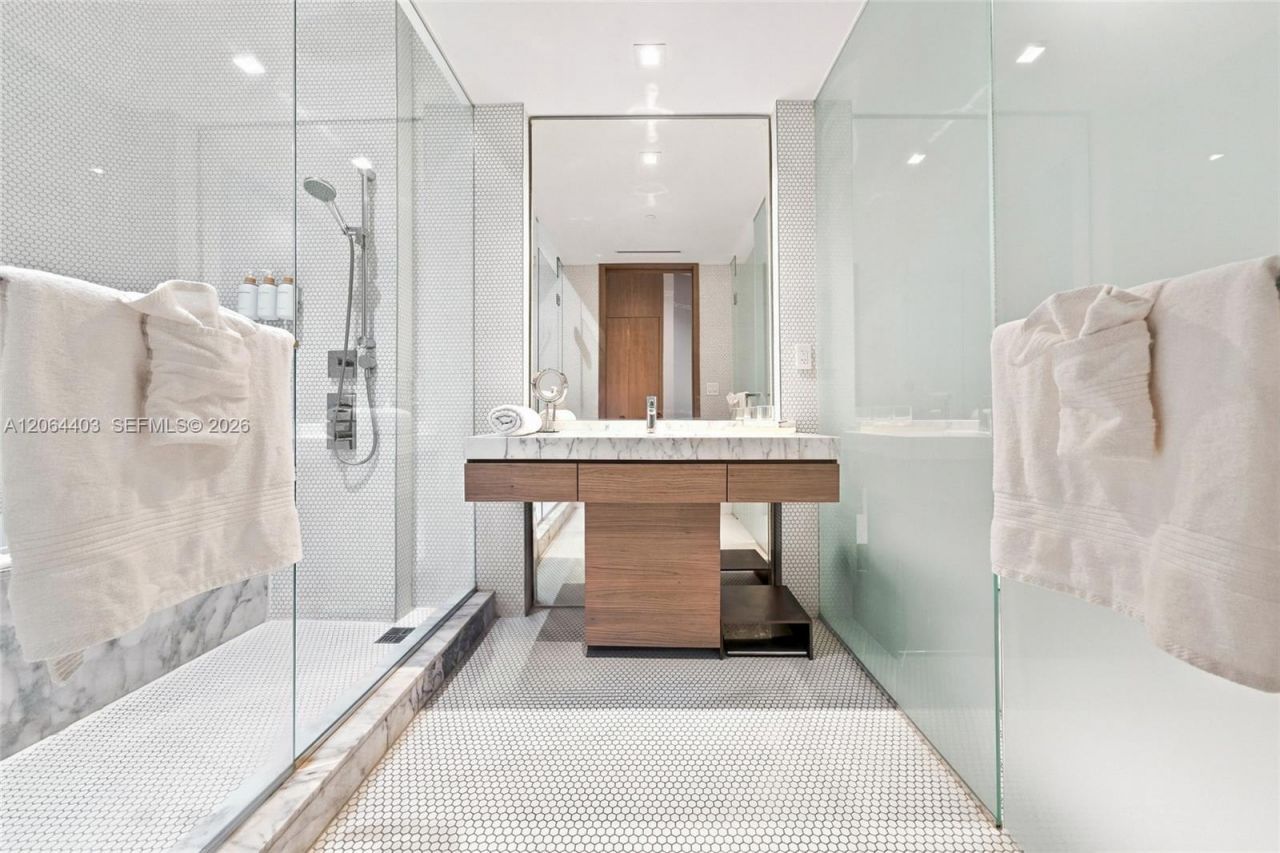 801 S Miami Ave, Unit 610, Miami, FL 33130 Photo